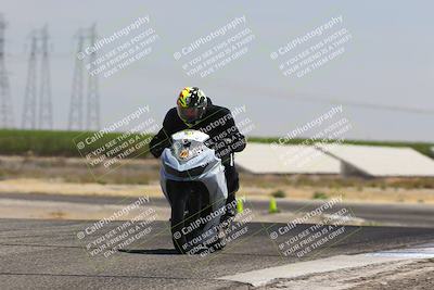 media/Aug-03-2025-TrackDaz (Sun) [[bf4a71acf9]]/A Group/12pm (Wheelie Bump)/